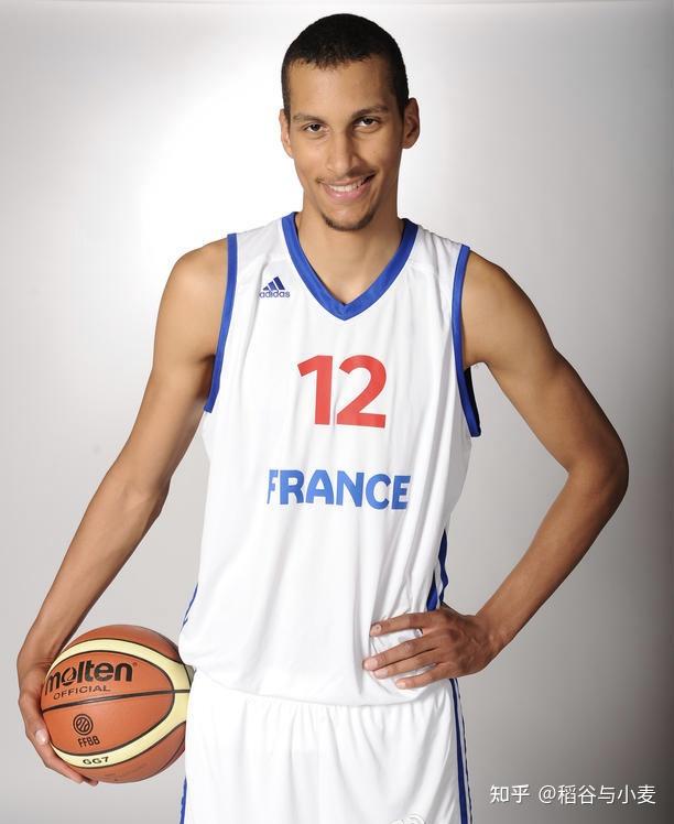 关于赛后波士顿凯尔特人备战法甲，官宣签约细节曝光，信心回归，赛程密集仍需轮换的信息-ayx