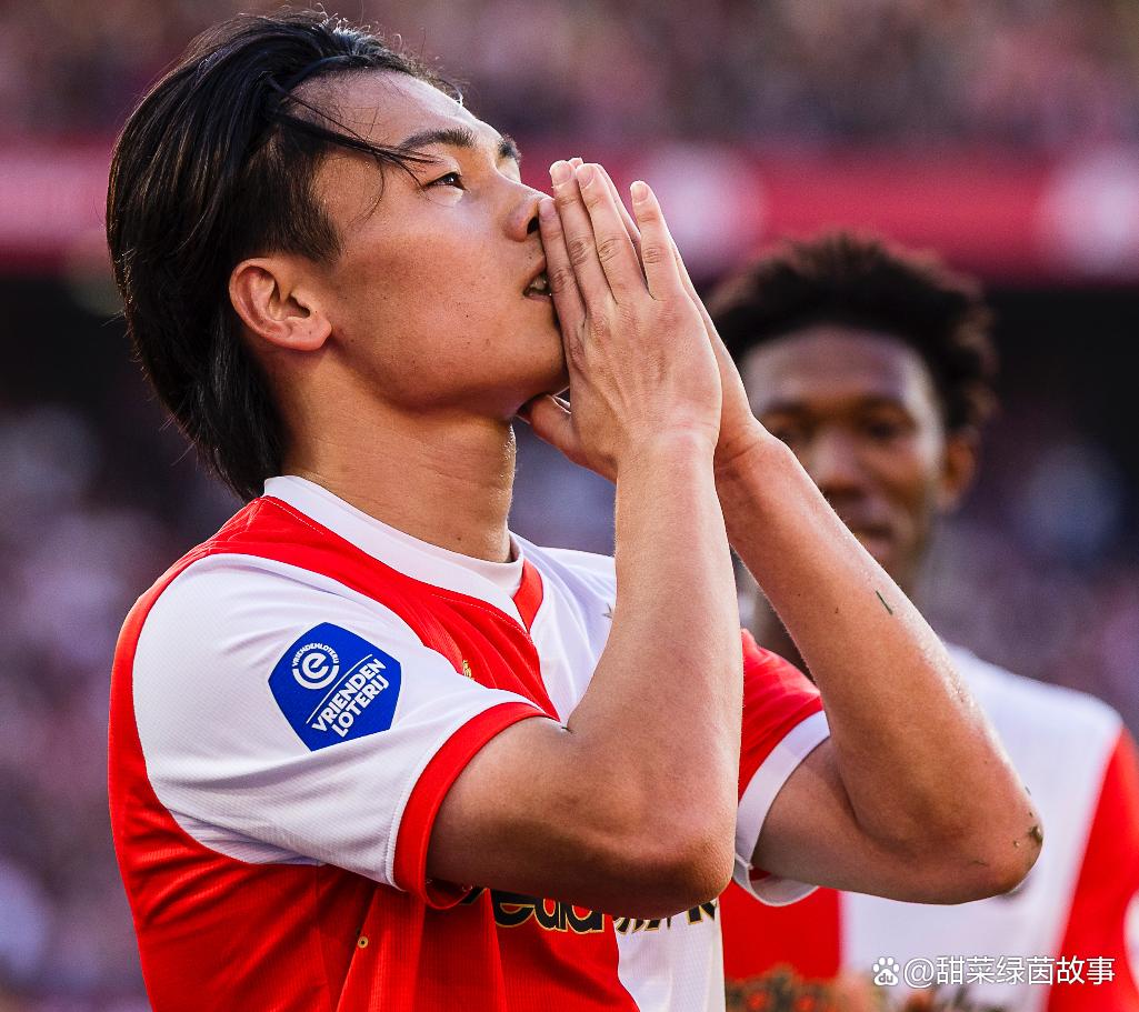 赛地聚焦:荷甲集结日热度飙升,新奥尔良鹈鹕战术微调,话题不断,年轻球员得到机会的简单介绍 赛地聚焦:荷甲集结日热度飙升,新奥尔良鹈鹕战术微调,话题不断,年轻球员得到机会的简单介绍