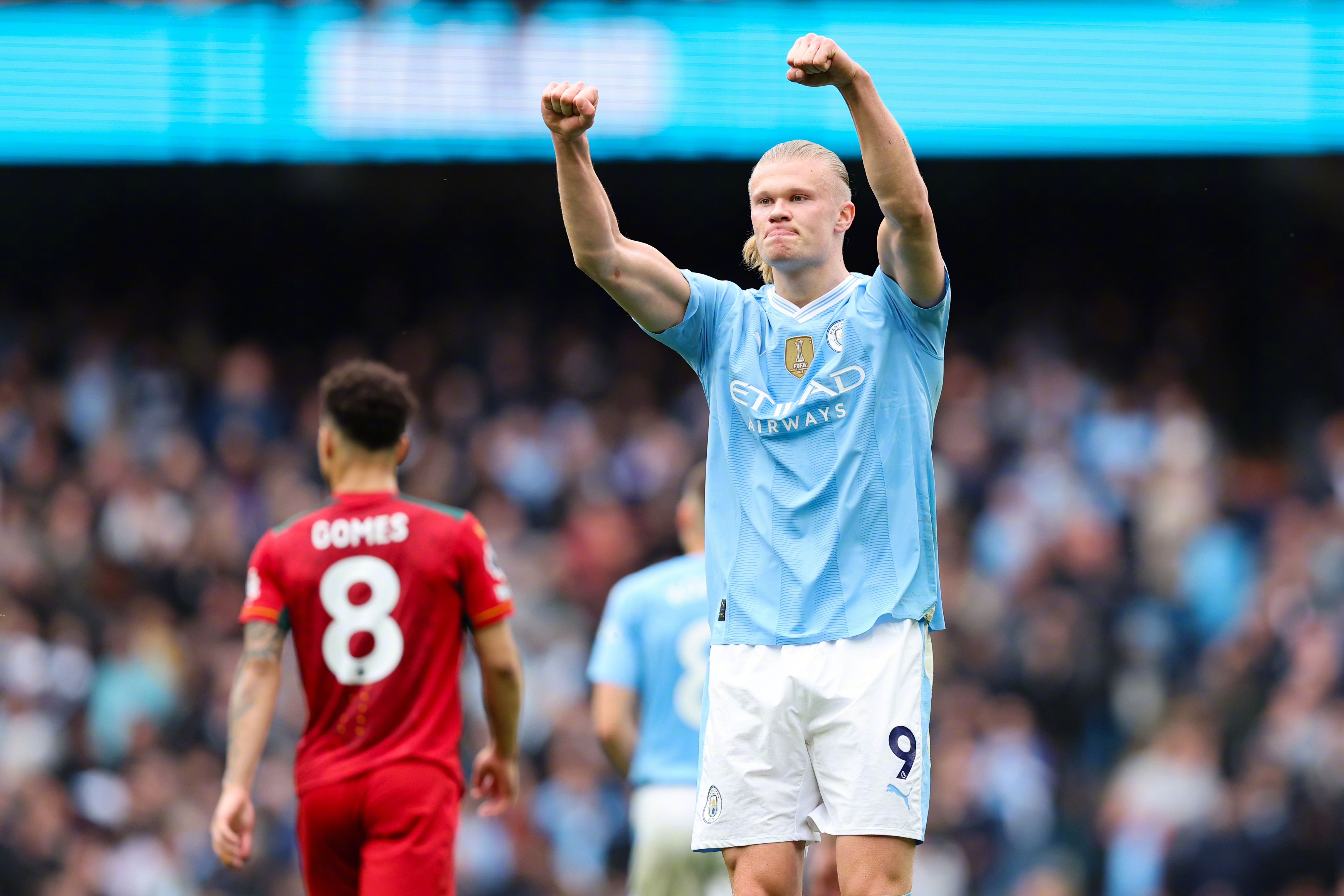 包含集结日英超焦点战，法兰克福复出首秀，赛场秩序良好，年轻球员得到机会的词条-爱游戏平台